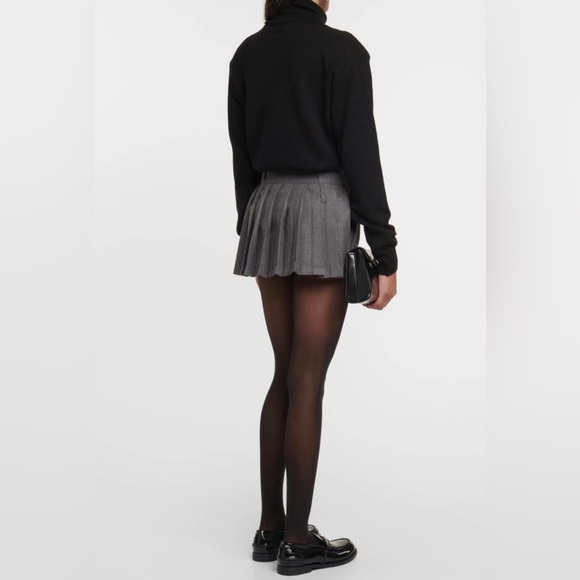 NWT The Frankie shop Blake pleated women’s mini skirt size m - Picture 4 of 11